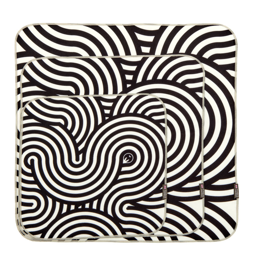 3-legged-thing-wrapz-einschlagtuch-gr-e-l-retro image 3