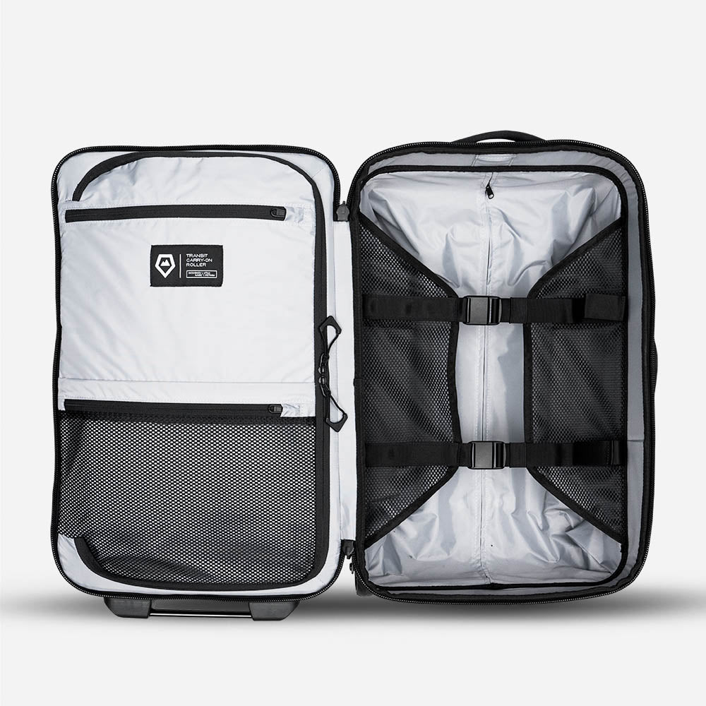wandrd-transit-carry-on-roller-40l-photo-bundle image 5