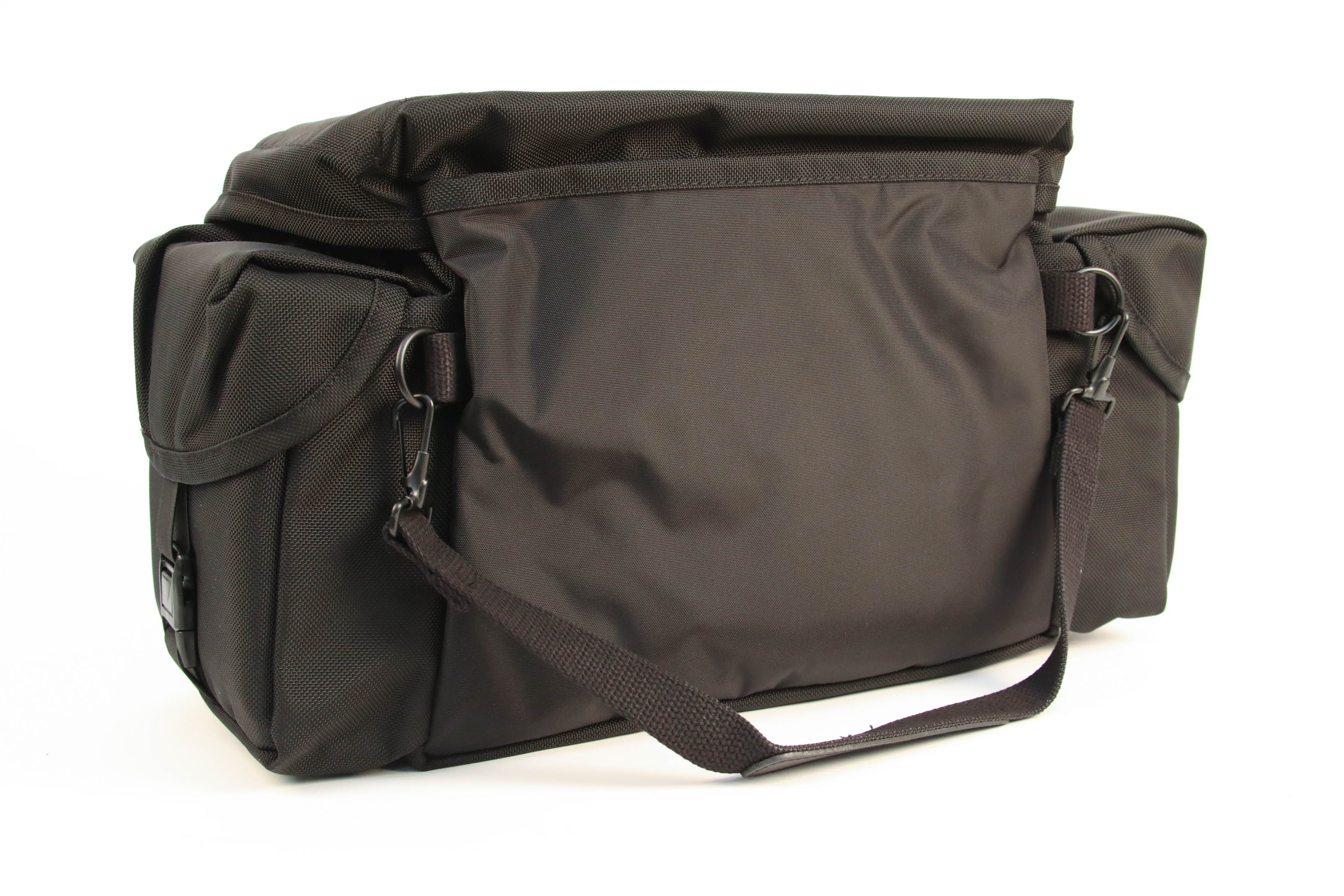 domke-j-2-journalist-schultertasche-kameratasche-schwarz-wasserfest image 1