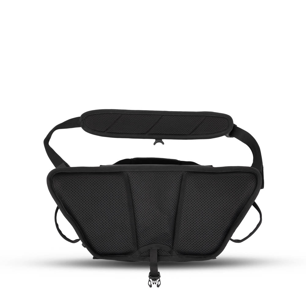 wandrd-rogue-sling-6l-kameratasche-sling-bag-schwarz image 6