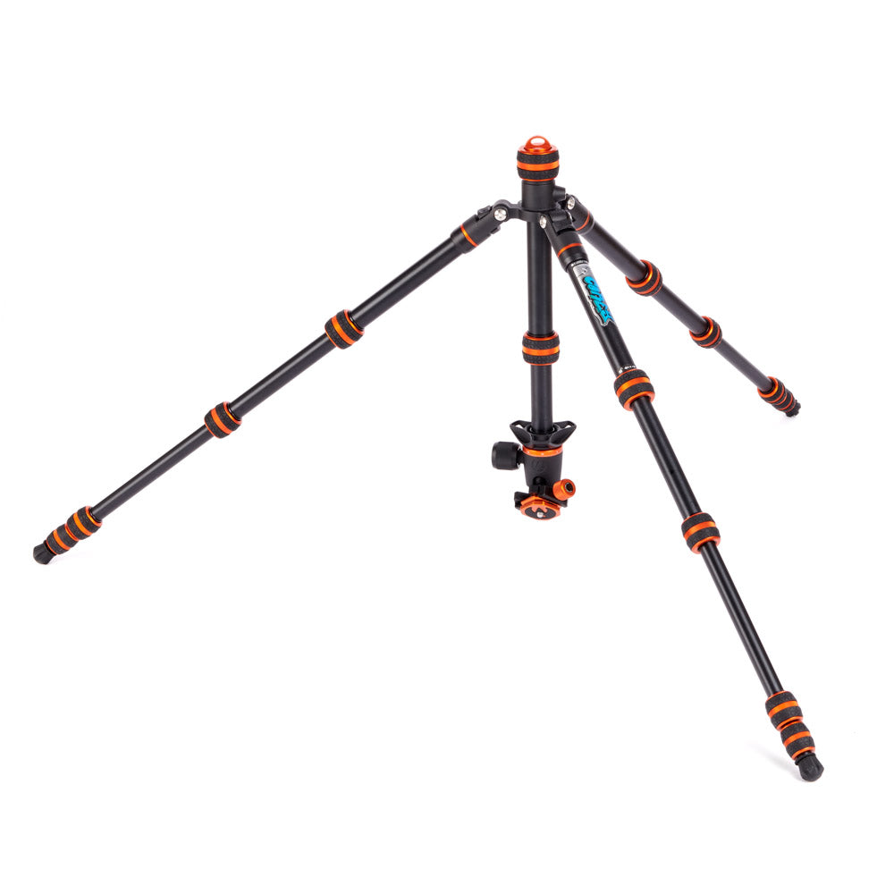 3-legged-thing-punks-corey-2-0-reisestativ-darkness-kopf image 3