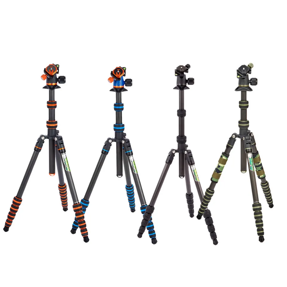 3-legged-thing-punks-brian-2-0-reisestativ-carbon-blau image 1
