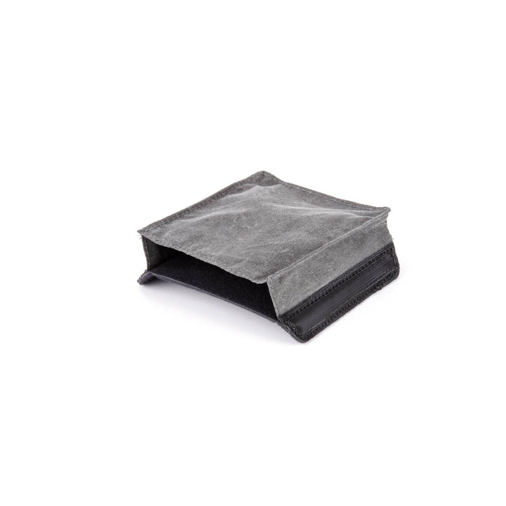 3-legged-thing-valkyrie-pocket-divider-trennwand-mit-tasche image 2