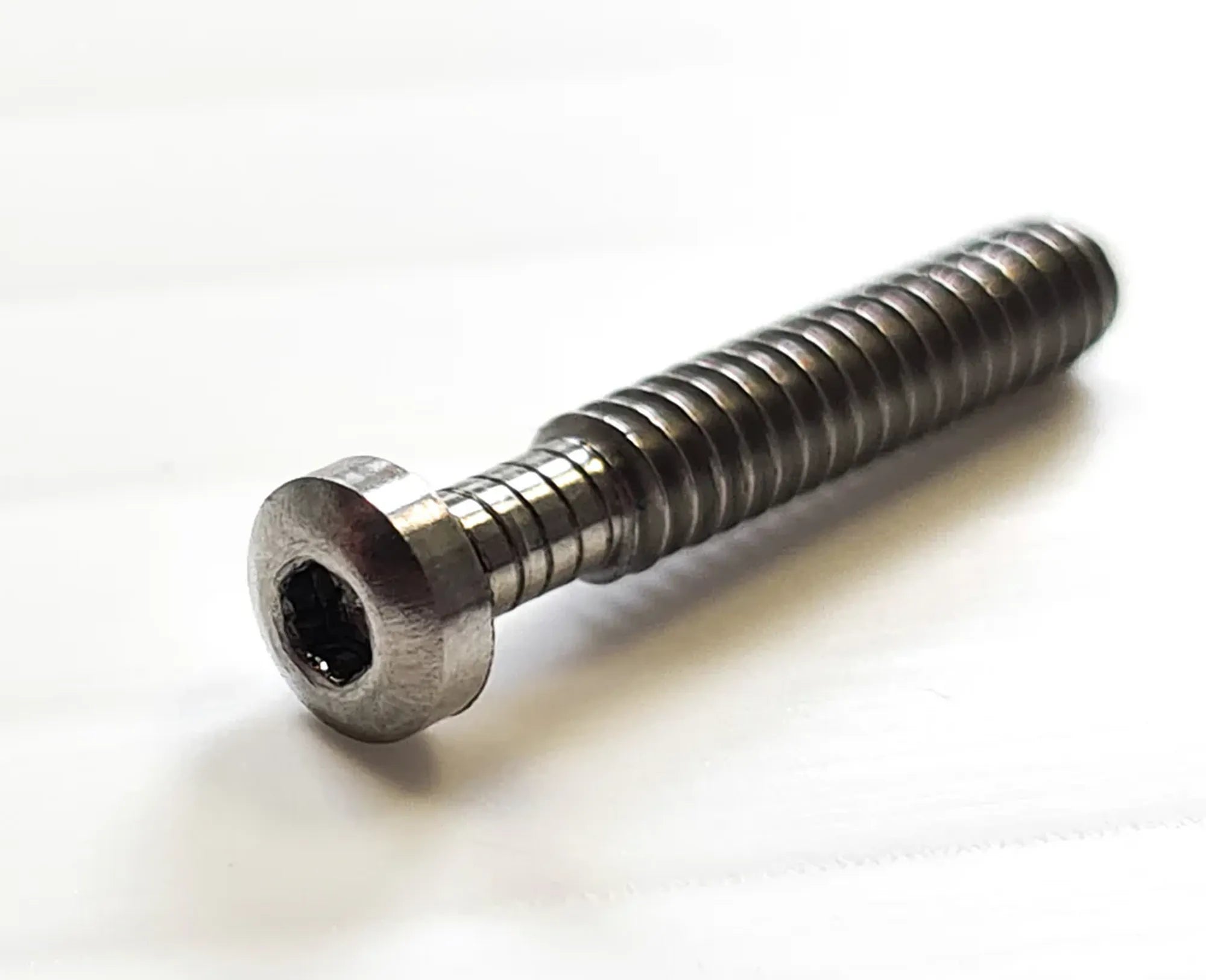 steadicam-volt-trunnion-pulley-lock-screw-817-7958 image 1