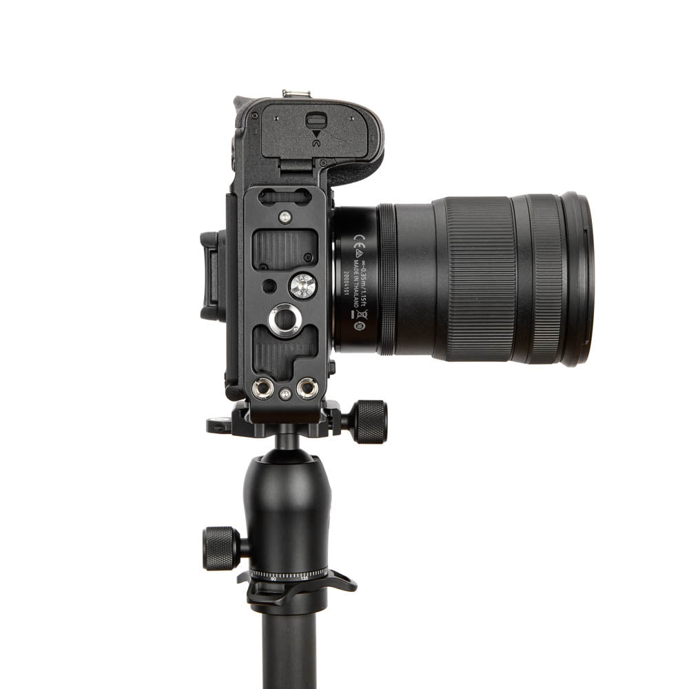 3-legged-thing-zadie-l-winkel-nikon-z6-iii-darkness image 4