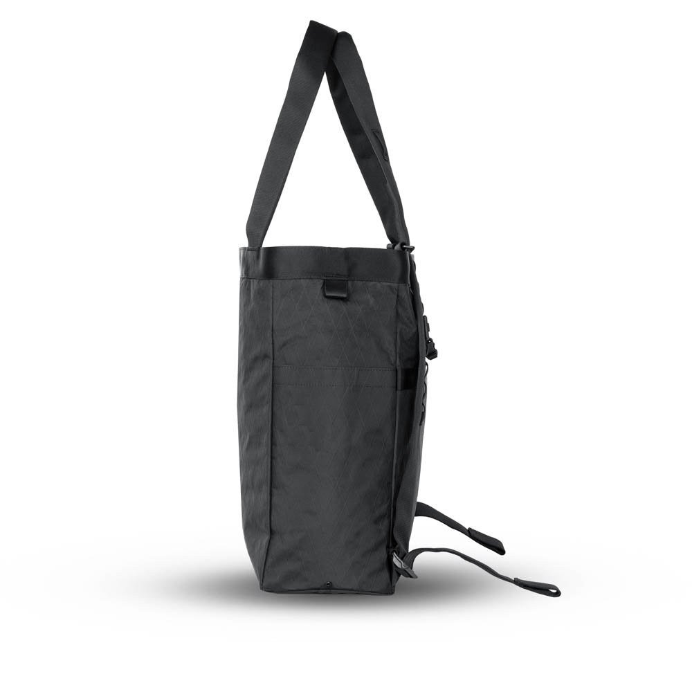 wandrd-transit-line-tote-backpack-rucksack-travel-schwarz image 5