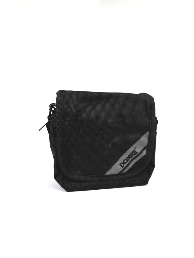 domke-j-5xa-kameratasche-schultertasche-schwarz-nylon image 1